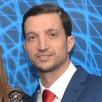 Milan Pavić