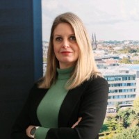 Lianne Ladage