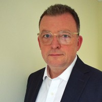 Gordon Strang