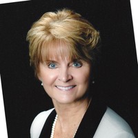 Beverly Lee