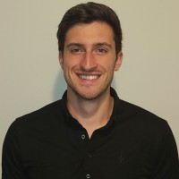 Andrew Stains