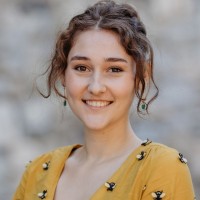 Kate Irsik Lima