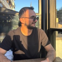 Sezer Uykur
