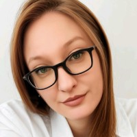 Lina M.