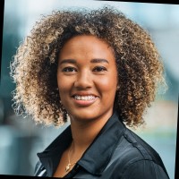 Naomi M.