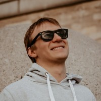 Никита Дарзнек