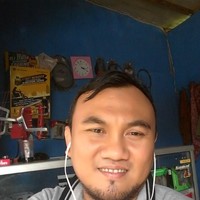 Tomi Iskandar