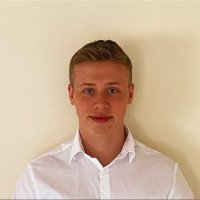 Tom Robertson