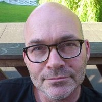 Johnny Flemming Ostenfeldt