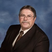 Pastor Lee Thomas