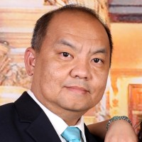 Seng Vang