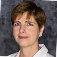 Zsuzsanna Tóth