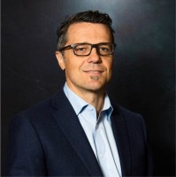 Peter Robb