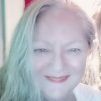 Connie Bonds