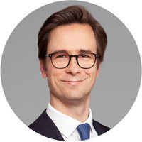 Philipp Burckhardt, Cfa
