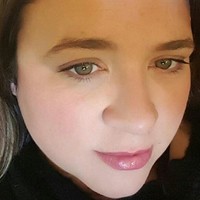 Sarah DeJong