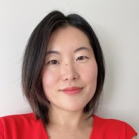 Yujin L.