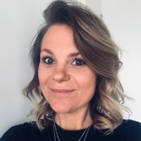 Suzanne Wuister