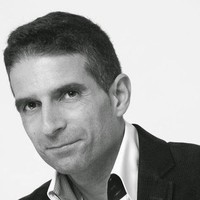 Dr. Fernando Mesquita