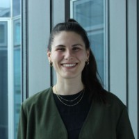 Nina Kippenhan