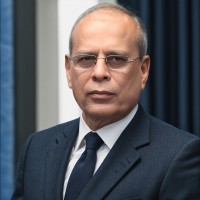 Suresh Dadlani