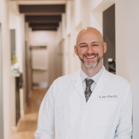 Jordan Mchone, Dds