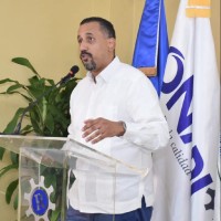 Víctor Ventura. Speaker 