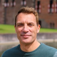 Raymond Van Der Mueren