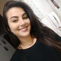 Lara Machado