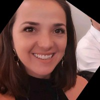 Fabíola Ramos V Caixeta