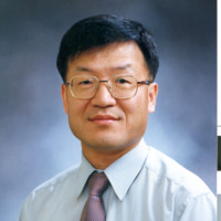 Hyoun-Ee Kim