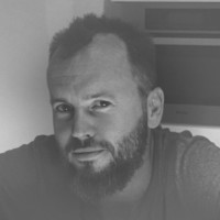 Adrian Thomas