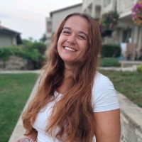Caroline Stoll