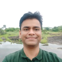 Dr. Milan Limbani