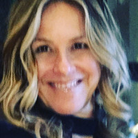 Elyse Luray