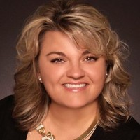 Pamela Hale
