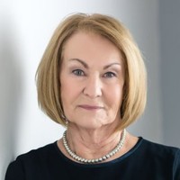 Christine Mayhew