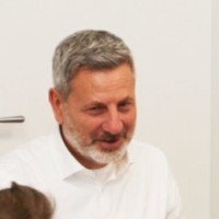 Roberto Montenovo