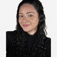 Monique Santos