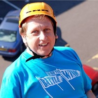 Les Finnemore (he/him)