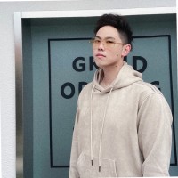 Max Zhou
