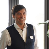 Dr. Alexander Smeja