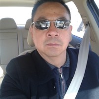 刘泽忠