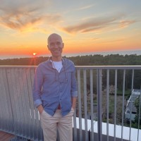 Stanislav Leshkovich