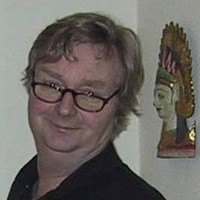 Lars L Bjerregaard