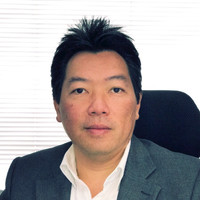 Choon Lee