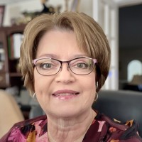 Linda Young