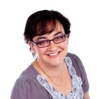 Mandi Hutton