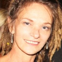 Wendi Medling