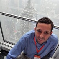 Roberto Pinzon - Sales Consulting - EdTech